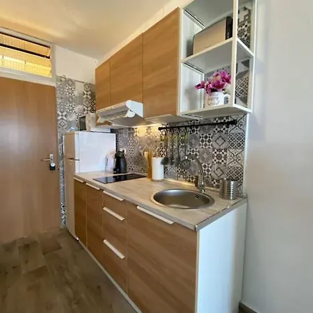 Starfish Home, Awesome Views, Free Wifi & Netflix *